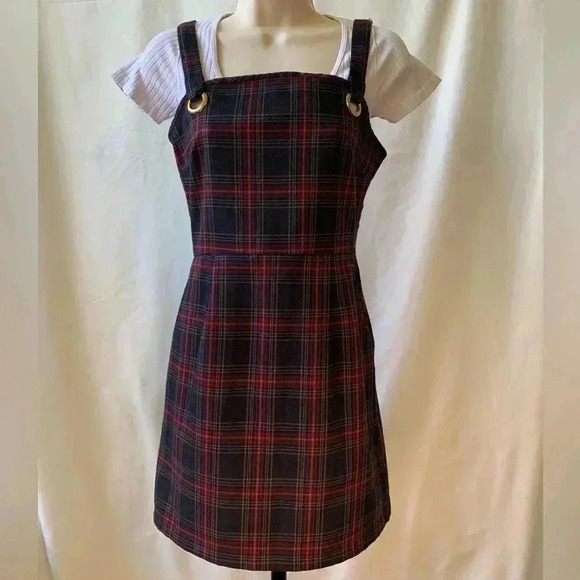 Forever 21 Dresses & Skirts - Forever 21 overall style plaid mini dress, size small, pockets